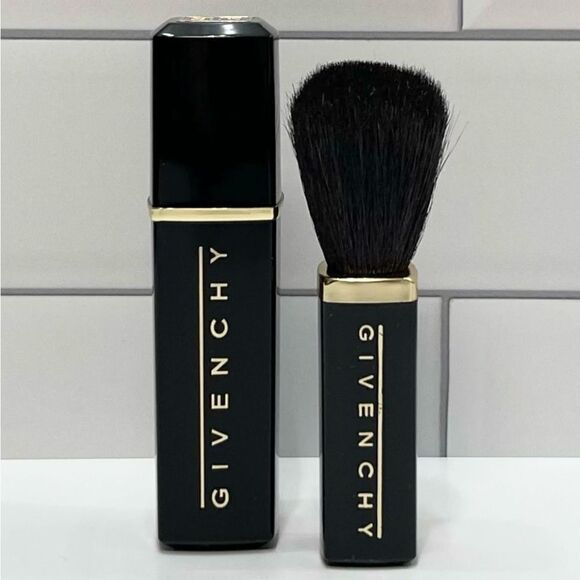 Givenchy Other - Givenchy Powder Brush In Hard Case